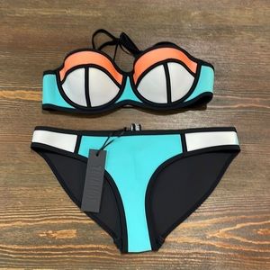 Triangl Bikini
